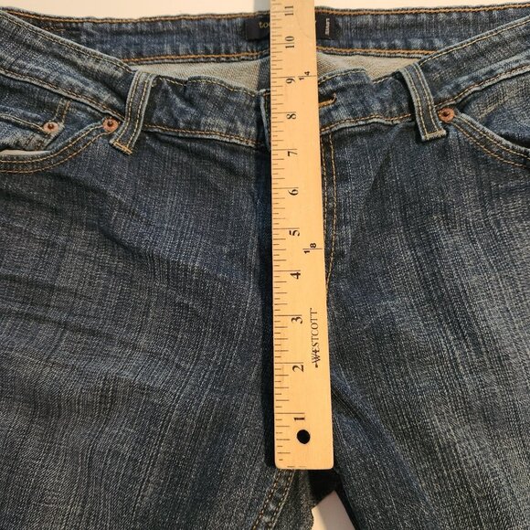 Levis 524 Too Superlow Jeans Stretch Blue Dark Wash Womens 15 Medium EUC - Picture 11 of 12